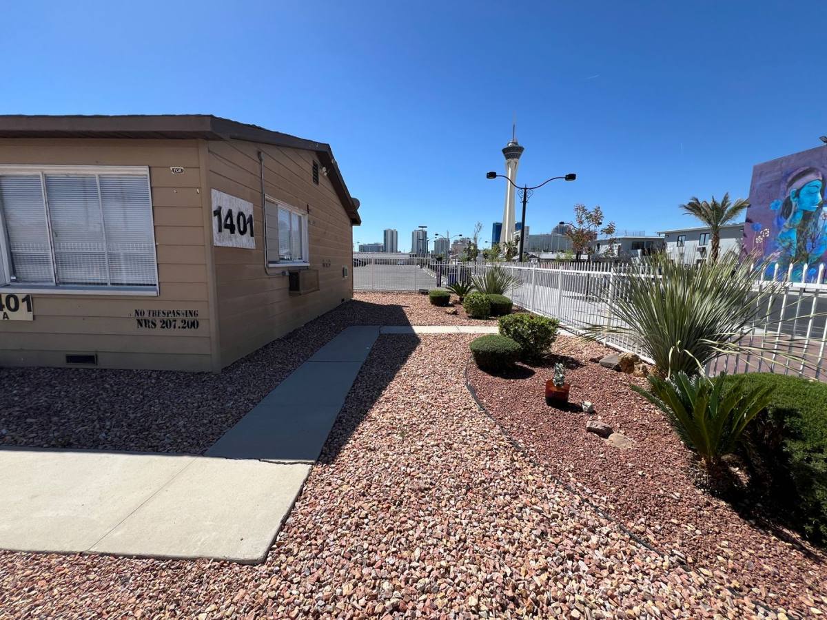 Apartment for rent at 1401 S Casino Center Blvd, Las Vegas, NV 89104