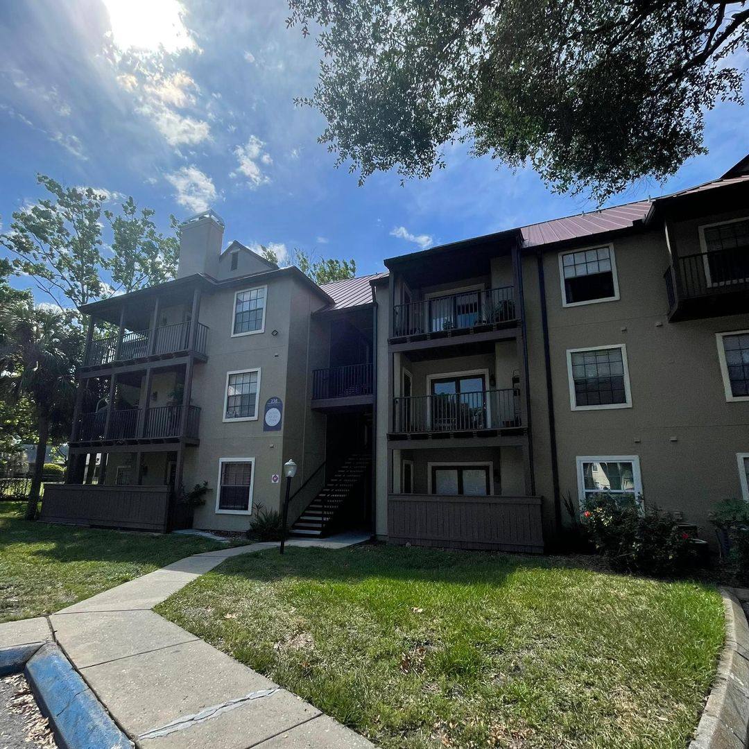 Apartment for rent at 238 Afton Square, Altamonte Springs, FL 32714