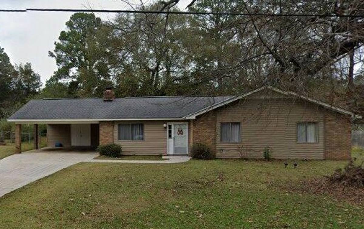 House for rent at 11135 Arrowhead Rd, Tuscaloosa, AL 35405