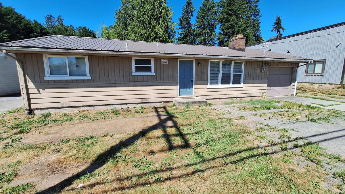 House for rent at 11012 4th Ave W, Everett, WA 98204