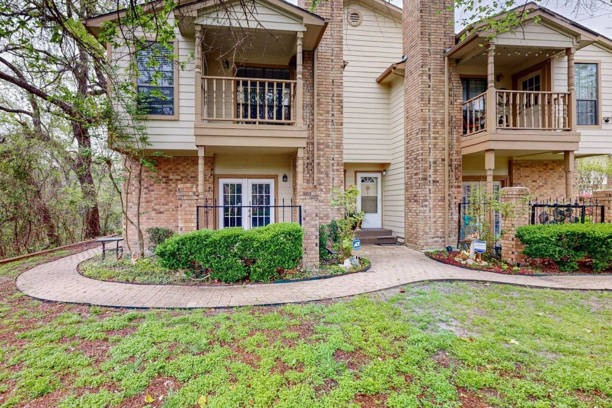 Condo for rent at 11655 Audelia Rd, Dallas, TX 75243