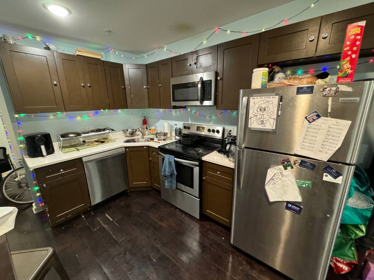 Apartment for rent at 1611 Sydenham St, Philadelphia, PA 19121
