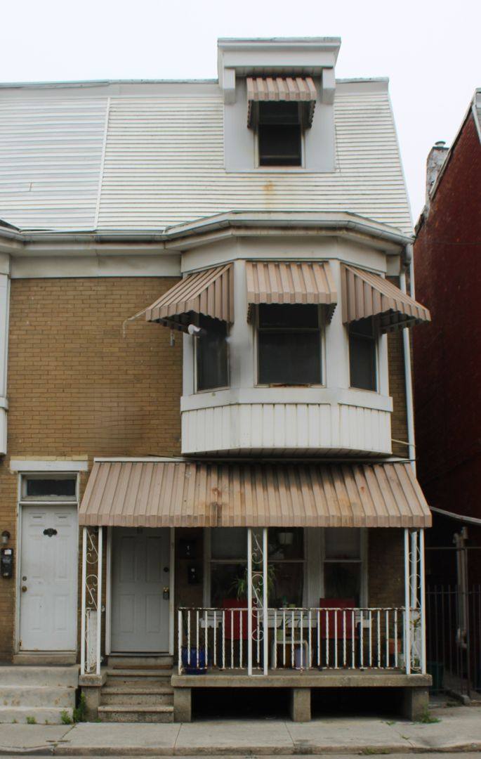 Apartment for rent at 511 E Philadelphia St #2, York, PA 17403
