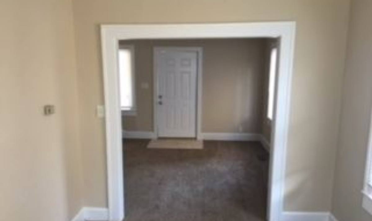 Apartment for rent at 310 Dequincy St, Anderson, IN 46016