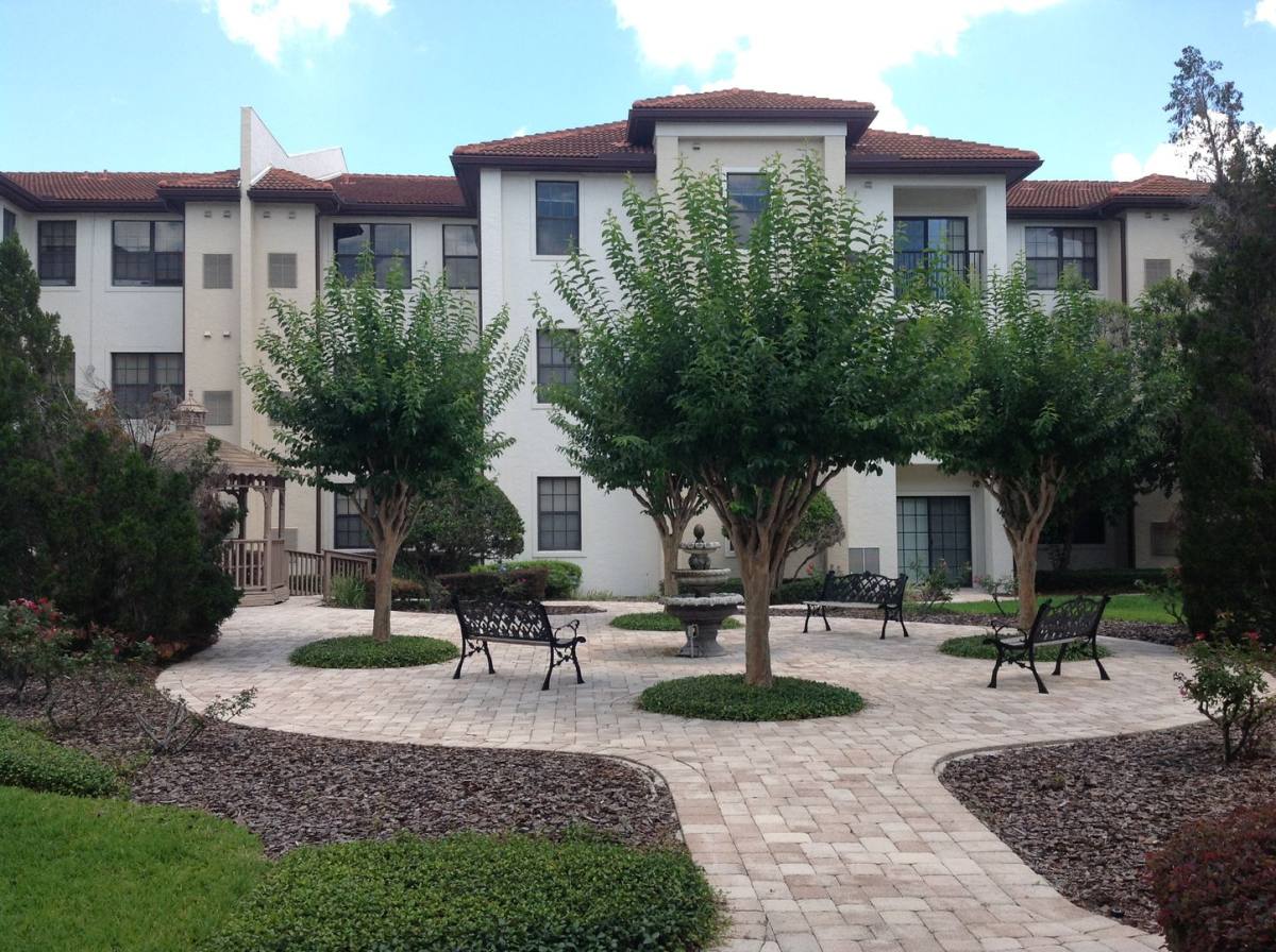 Condo for rent at 5550 E Michigan St, Orlando, FL 32822