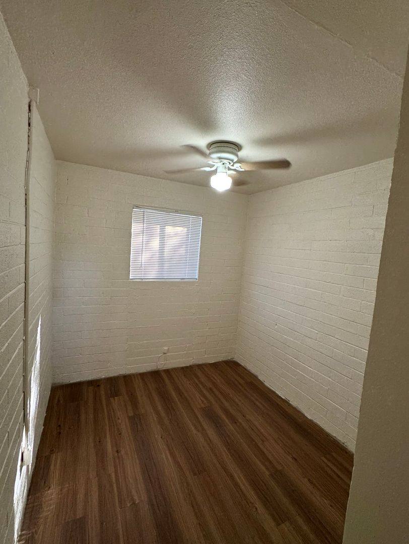 Apartment for rent at 3413 E Earll Dr, Phoenix, AZ 85018