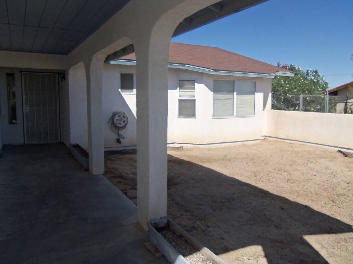 House for rent at 5736 Morongo Rd, Twentynine Palms, CA 92277
