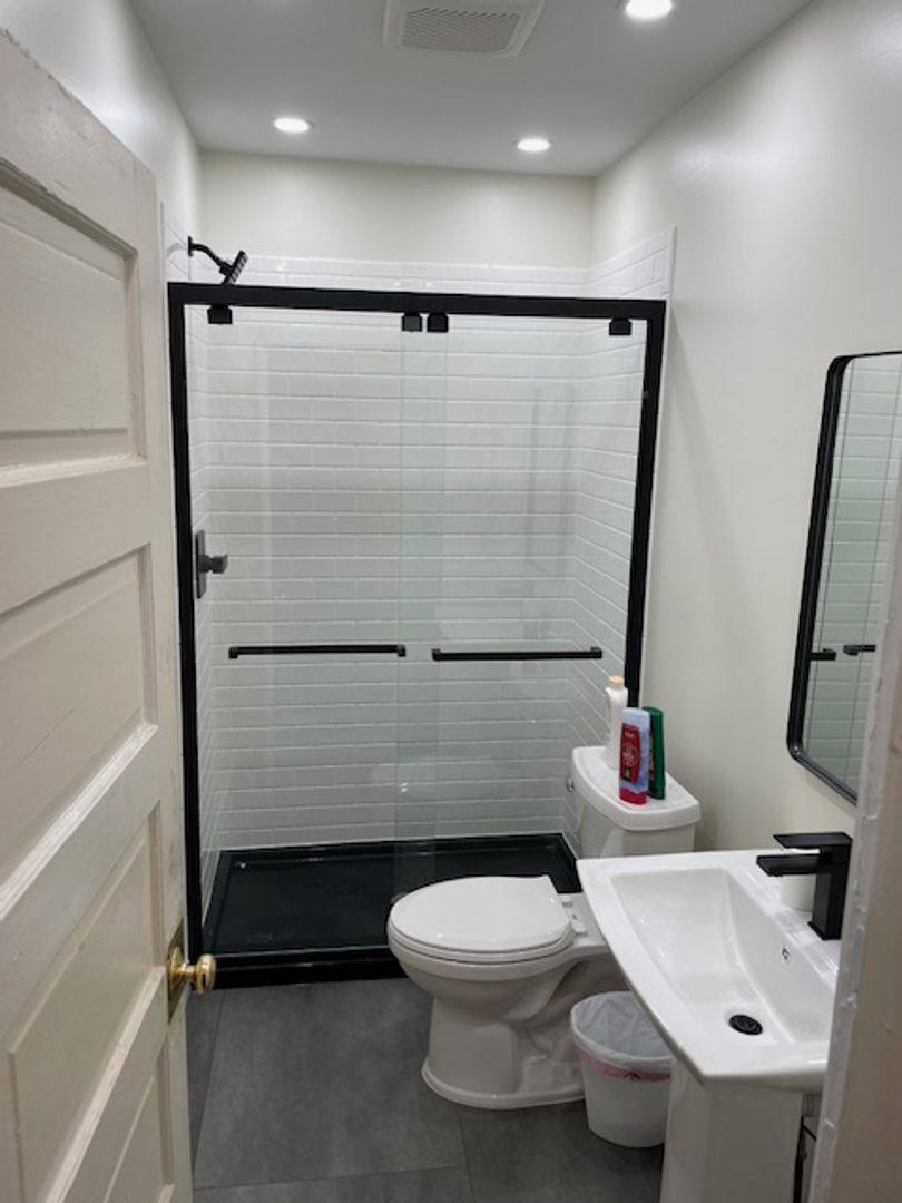 Townhouse for rent at 266 E 13th Ave, Columbus, OH 43201