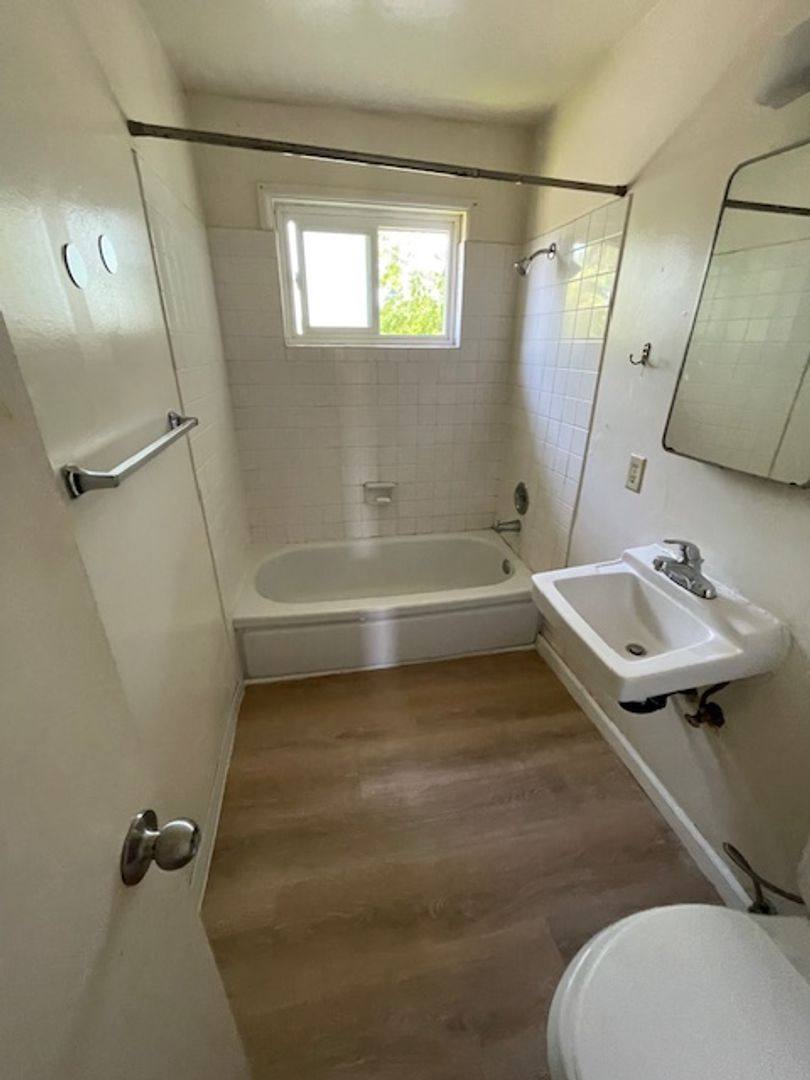 Apartment for rent at 712 4th St #736, Springfield, OR 97477