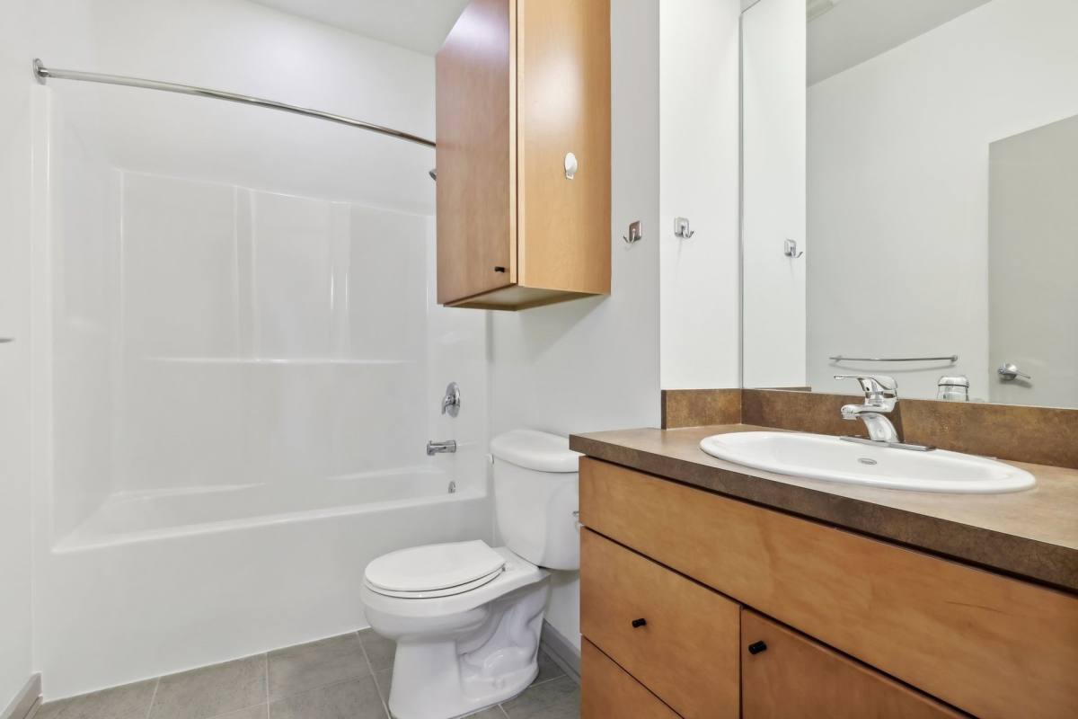 Apartment for rent at 2010-2020 Euclid Ave, Cleveland, OH 44115