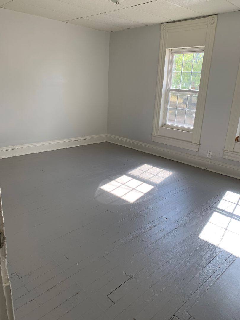 House for rent at 103 W Walnut St, Washington, PA 15301