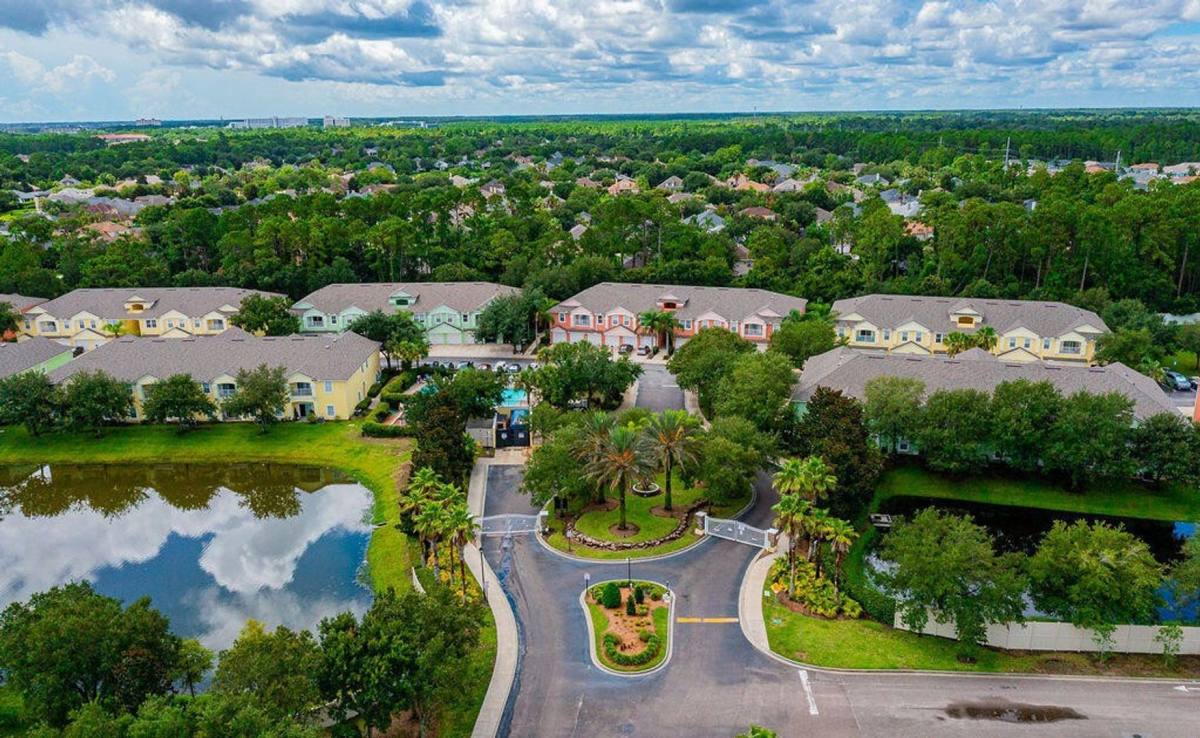 Apartment for rent at 13827 Herons Landing Way U, Jacksonville, FL 32246