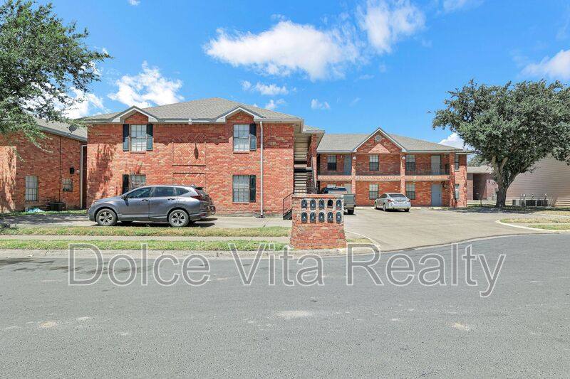 Apartment for rent at 4105 N 24th Lane, McAllen, TX 78504