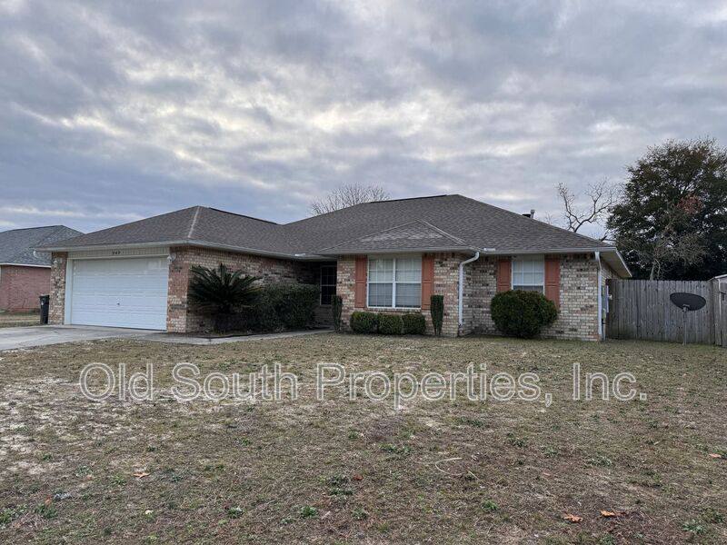 House for rent at 543 Batten Blvd, Pensacola, FL 32507
