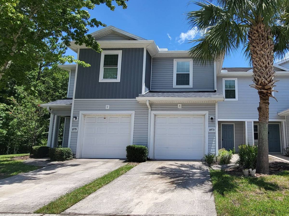 Townhouse for rent at 1573 Biscayne Bay Dr, Jacksonville, FL 32218