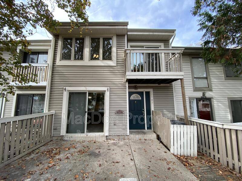 Condo for rent at 12782 Cara Dr, Woodbridge, VA 22192