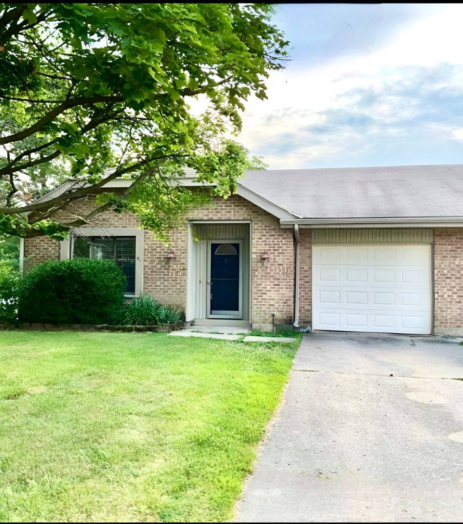 Apartment for rent at 7770-7772 Sterling Place, Dayton, OH 45458
