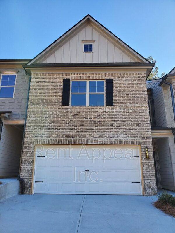 Townhouse for rent at 2540 Norwich Trace, Snellville, GA 30078