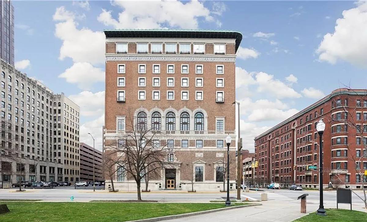 Condo for rent at 350 N Meridian, Indianapolis, IN 46204