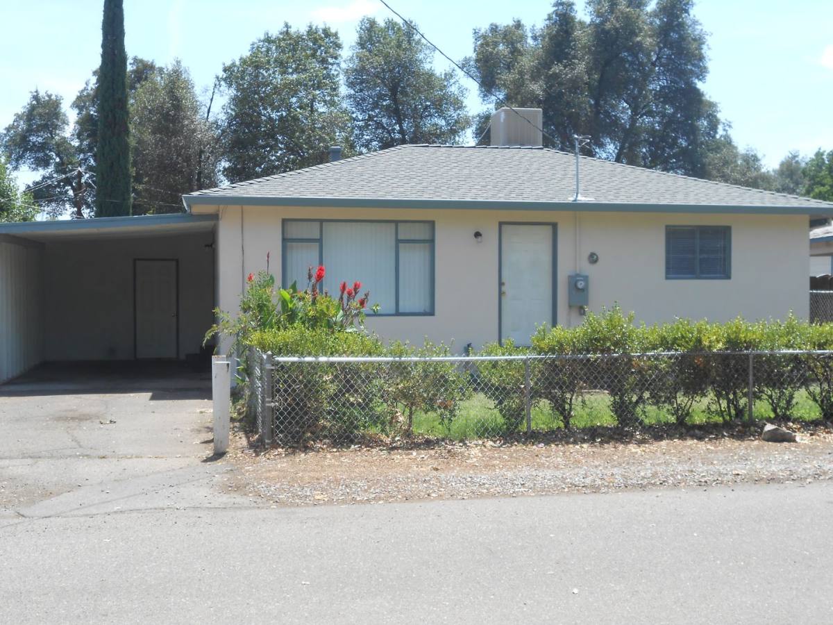Apartment for rent at 1155 Bond St, Redding, CA 96002