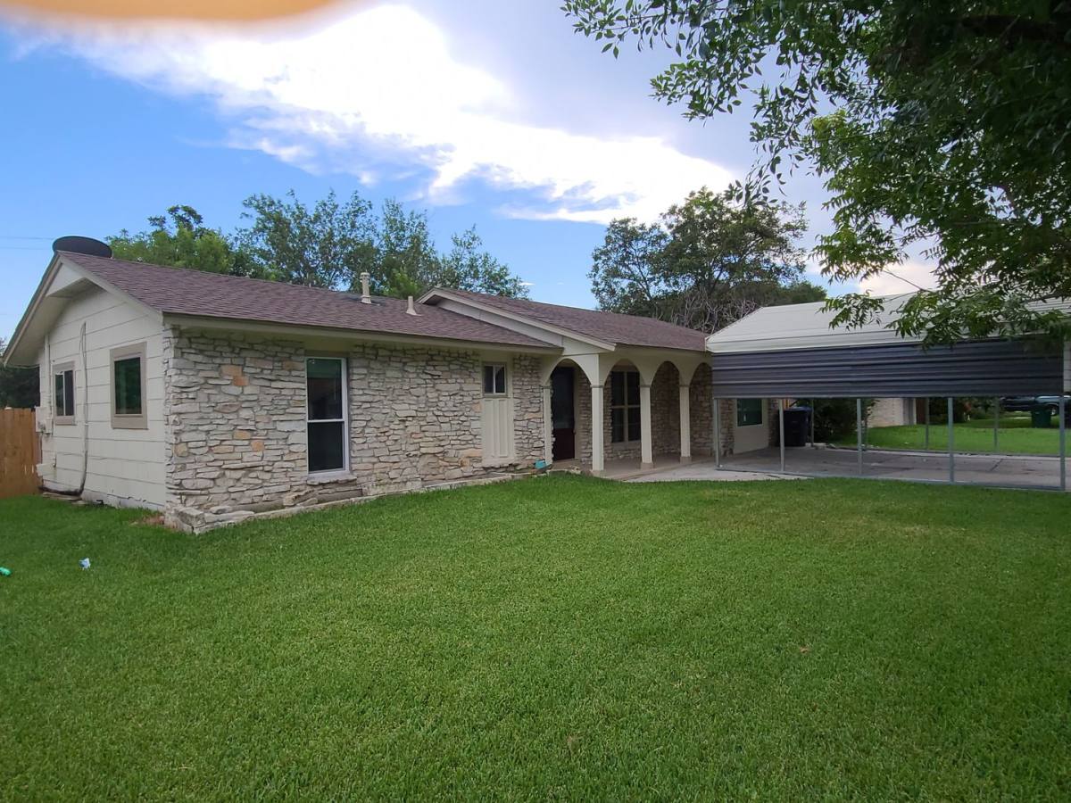 House for rent at 4406 Desert View Dr, San Antonio, TX 78217