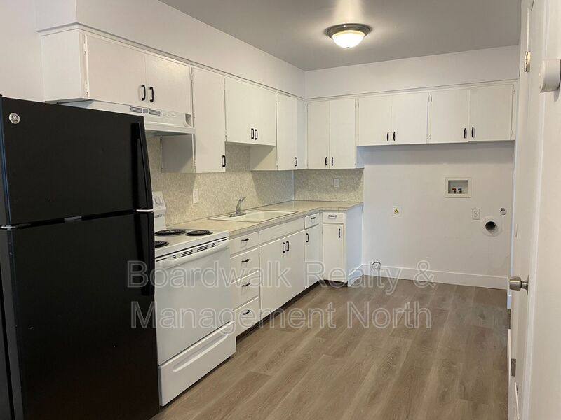 Apartment for rent at 5776 S 2000 W #D, Roy, UT 84067