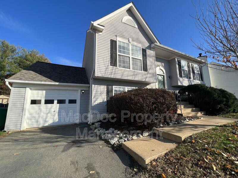 House for rent at 16 N Jenny Lynn Rd, Fredericksburg, VA 22405