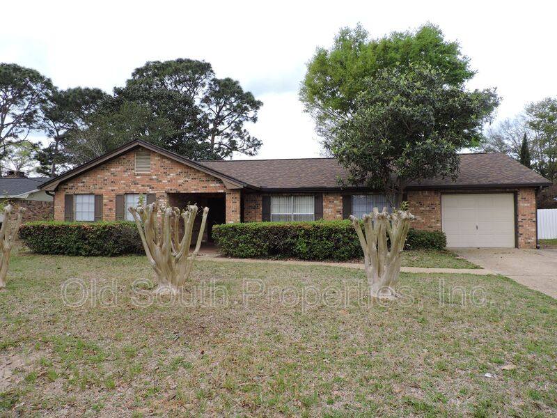 House for rent at 5725 Keystone Rd, Pensacola, FL 32504