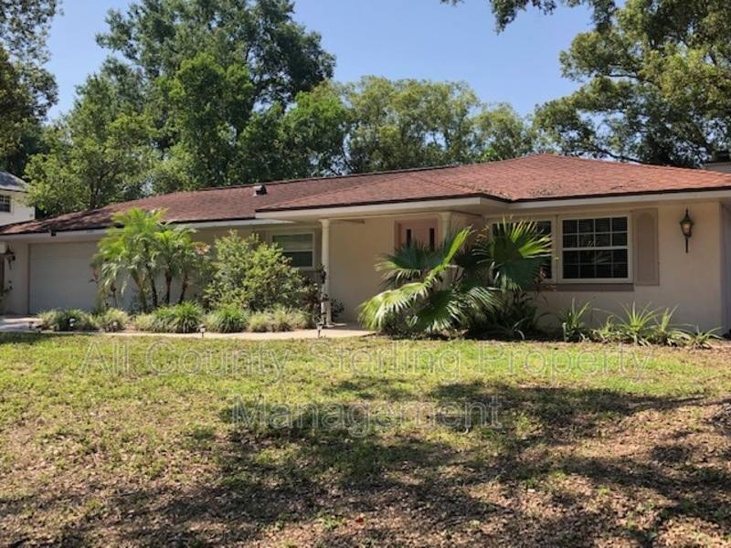 House for rent at 104 W Hillcrest St, Altamonte Springs, FL 32714