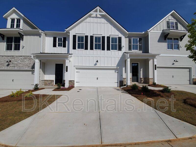 Townhouse for rent at 1704 Pardee Dr, Kennesaw, GA 30152