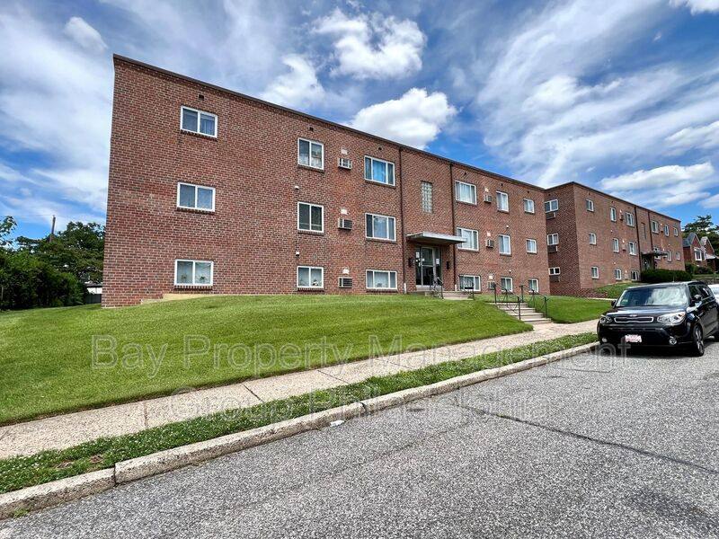 Apartment for rent at 1709 Lansing St #3, Philadelphia, PA 19111