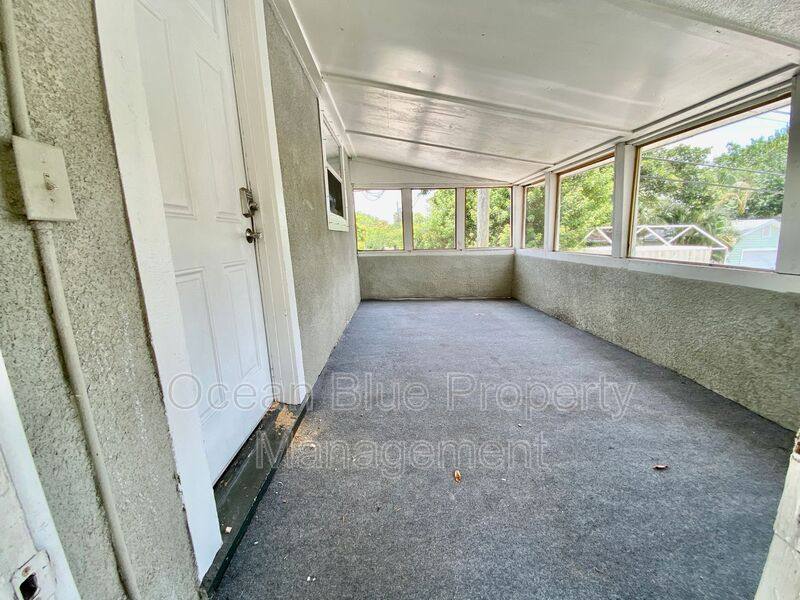 Apartment for rent at 1310 28th St N #ABOVE, Saint Petersburg, FL 33713