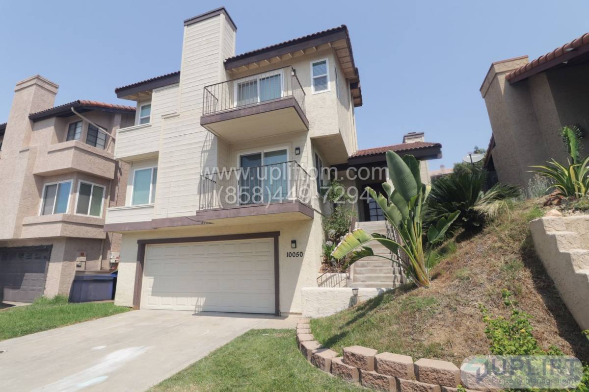 House for rent at 10050 Carissa Lane, Spring Valley, CA 91977