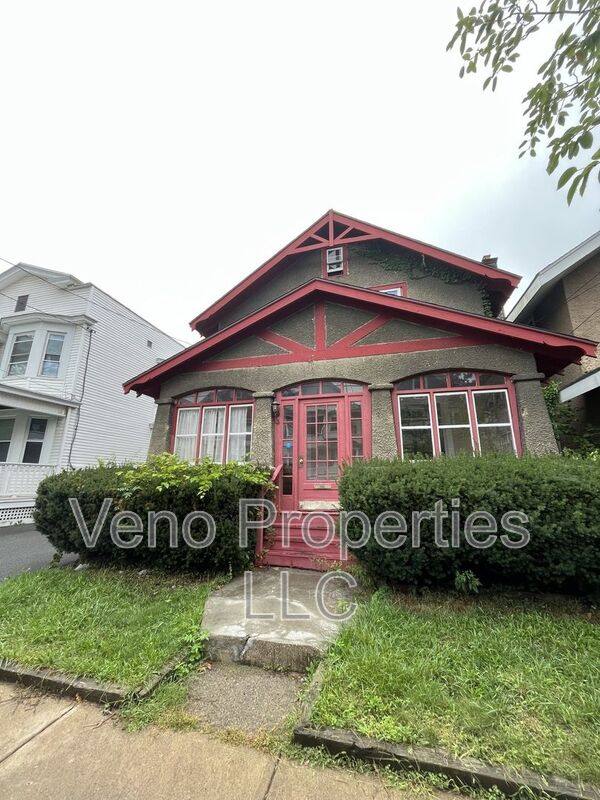 House for rent at 19 Kent St, Albany, NY 12206