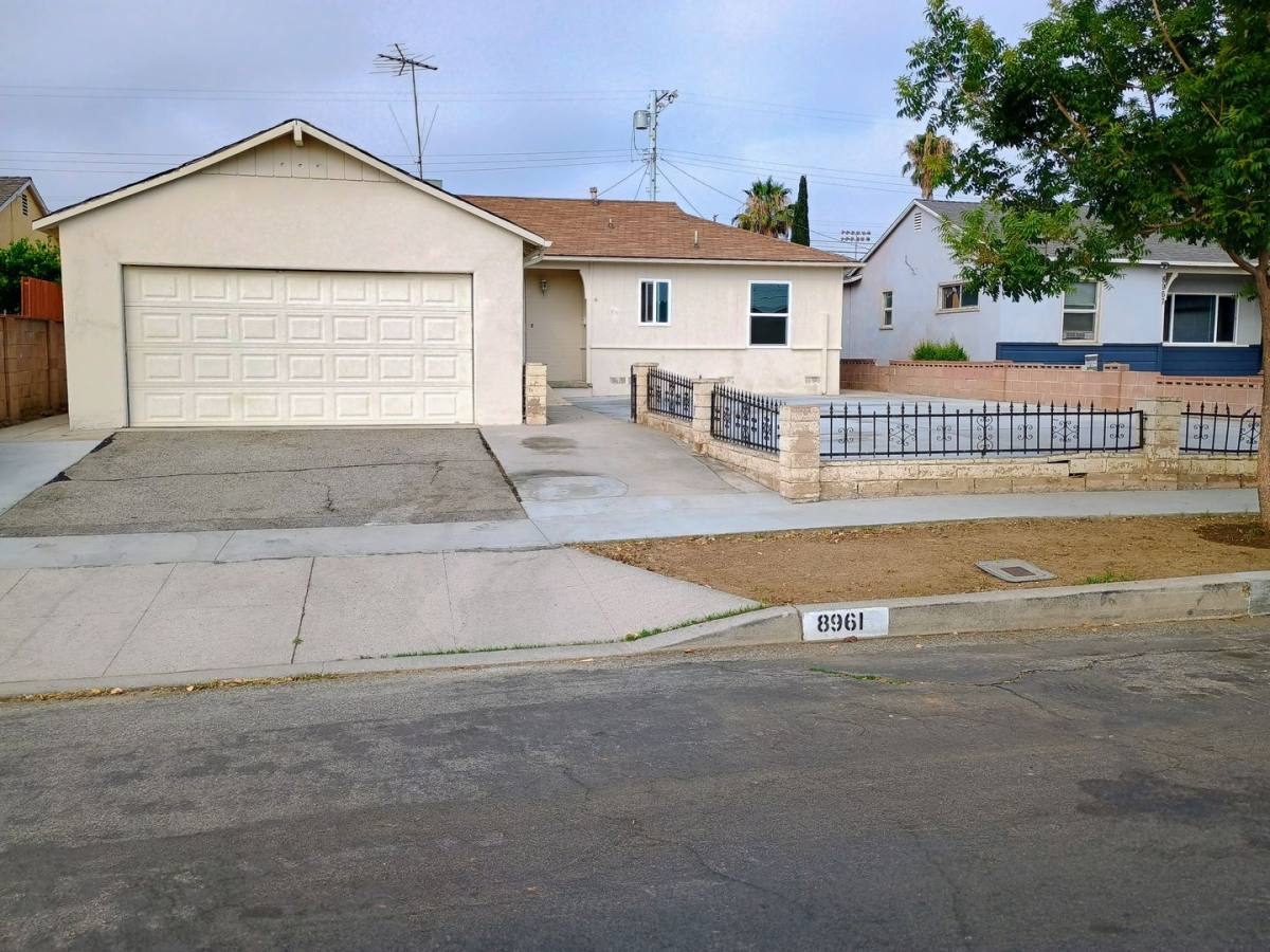 House for rent at 8961 Woodale Ave, Pacoima, CA 91331