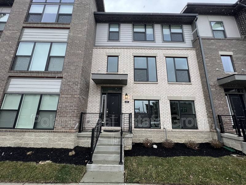 Townhouse for rent at 635 Golborne St, Carmel, IN 46032