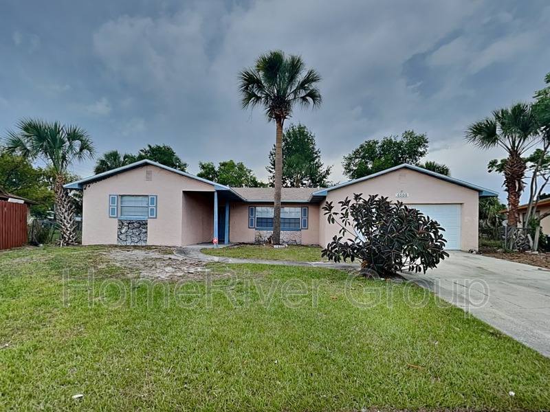 House for rent at 4589 Frisco Circle, Orlando, FL 32808