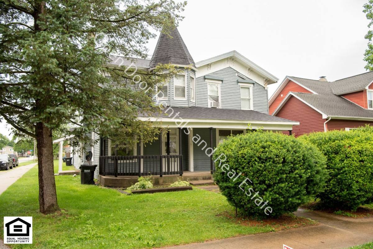 Apartment for rent at 385 S Wayne St, Waterloo, IN 46793
