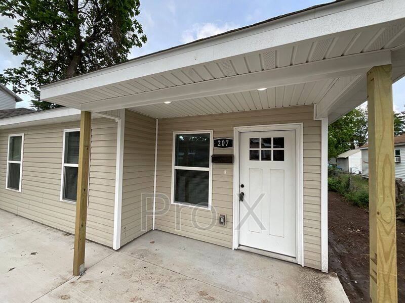 House for rent at 207 S Byers, Joplin, MO 64801