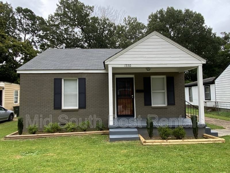 House for rent at 1550 Hugenot St, Memphis, TN 38114
