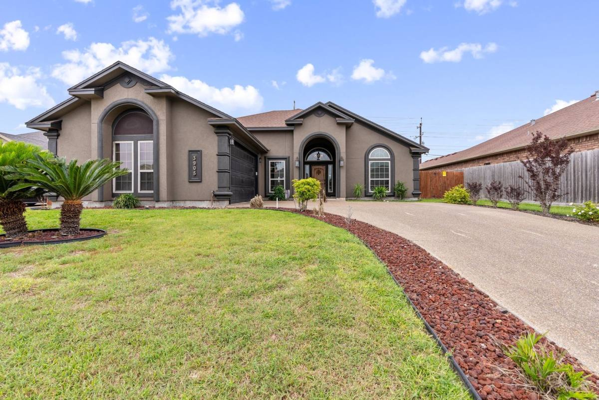 House for rent at 3905 Elvis Dr, Corpus Christi, TX 78414