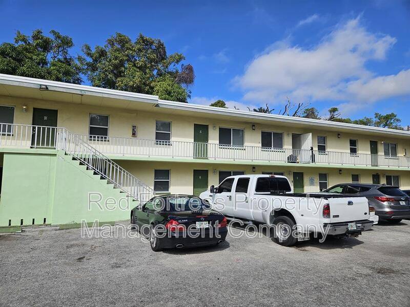 Apartment for rent at 1761 Fowler St #8, Fort Myers, FL 33901