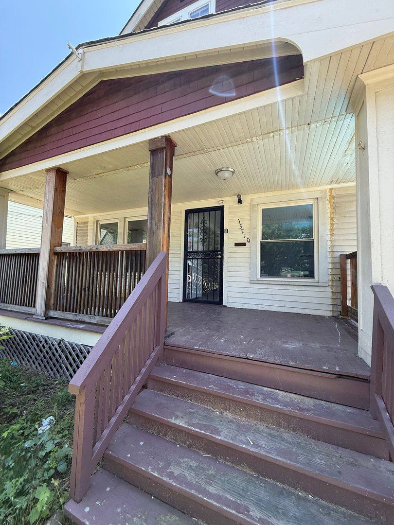 House for rent at 13710 Caine Ave, Cleveland, OH 44105