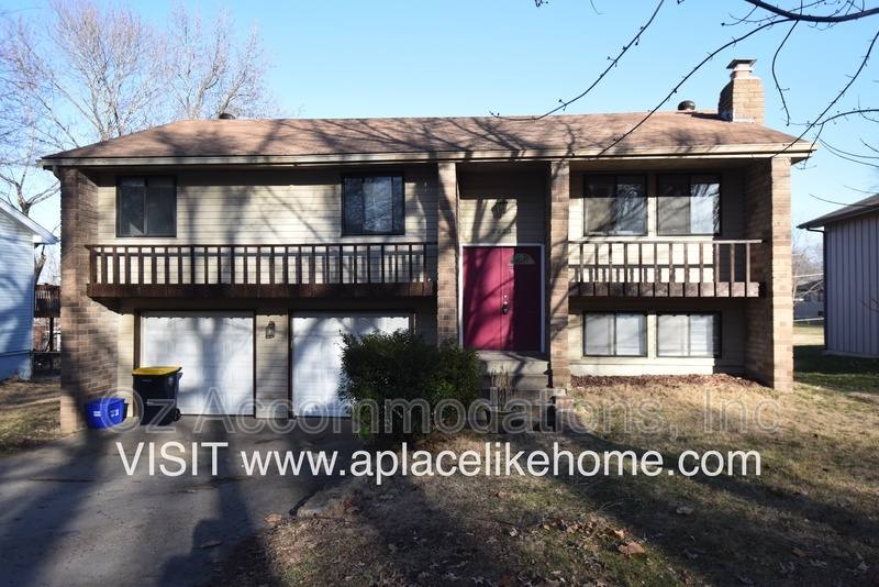 House for rent at 8823 N Walnut St, Kansas City, MO 64155