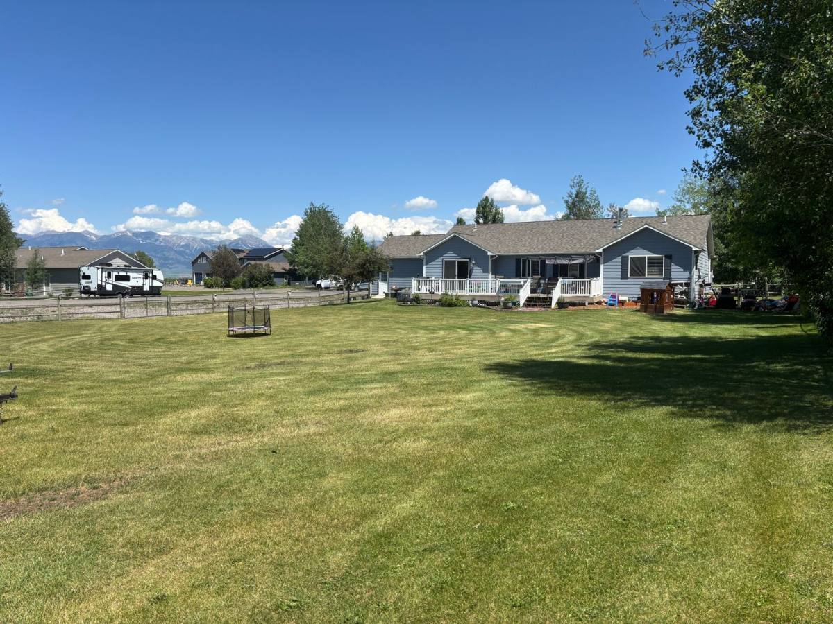 House for rent at 385 Vigilante Tr, Bozeman, MT 59718