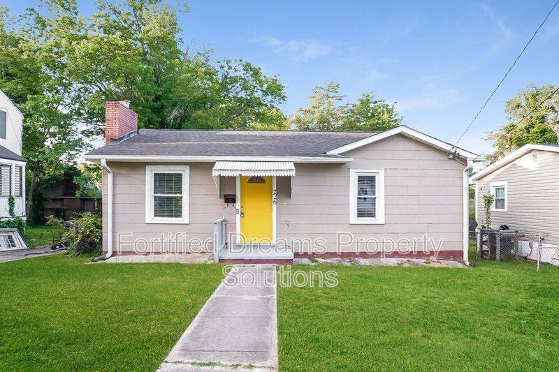 House for rent at 726 W Twenty-Fifth & One-Half St, Winston Salem, NC 27105