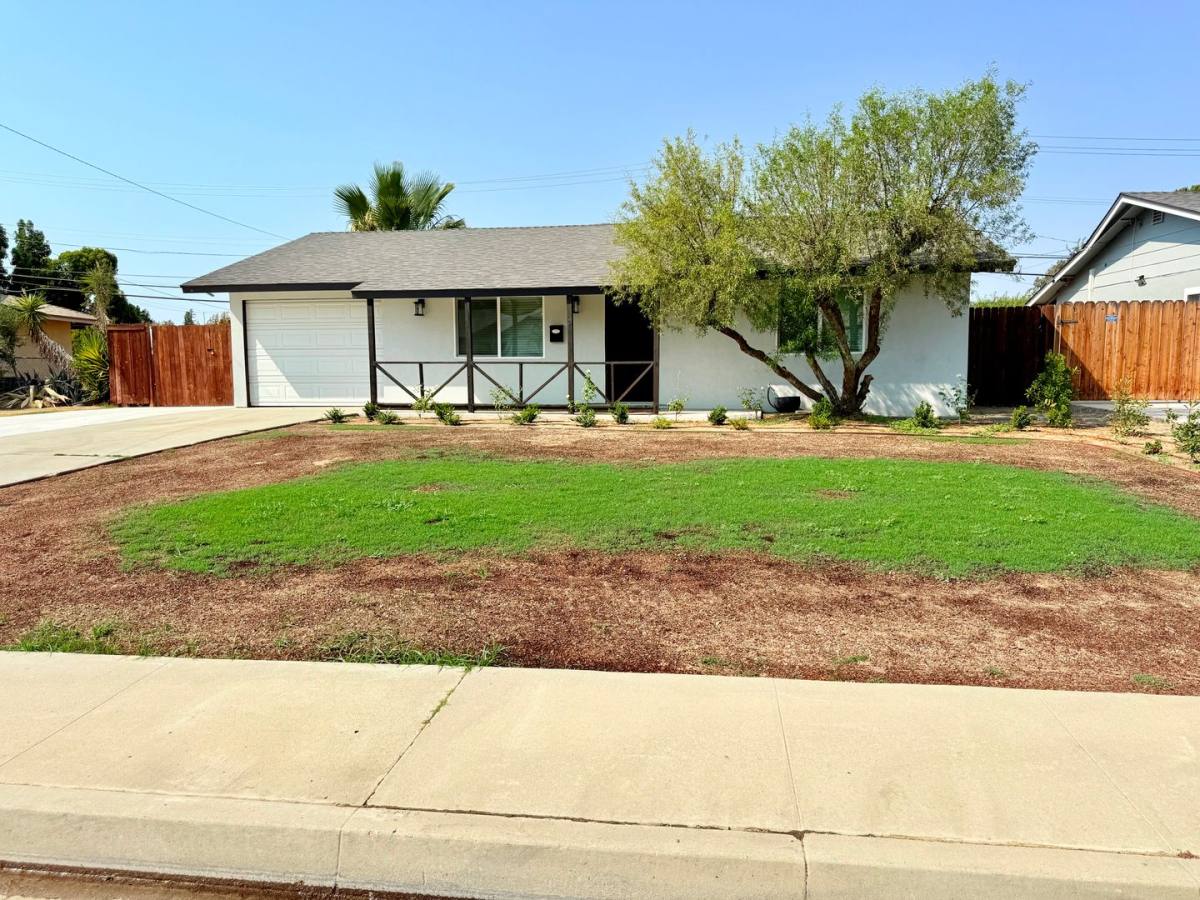 House for rent at 6316 Sundale Ave, Bakersfield, CA 93309