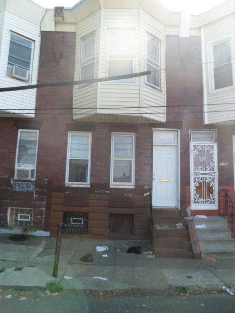 House for rent at 3207 Potter St, Philadelphia, PA 19134