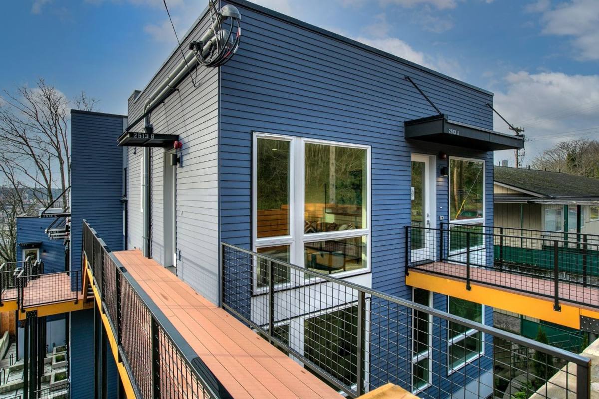 Townhouse for rent at 2513 13th Ave S, Seattle, WA 98144