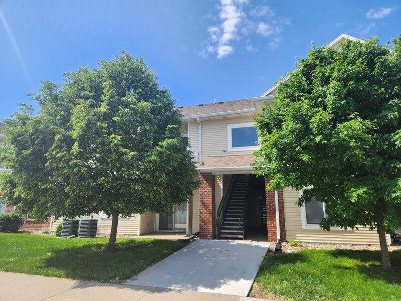 Condo for rent at 1835 SW White Birch Circle #8, Ankeny, IA 50021